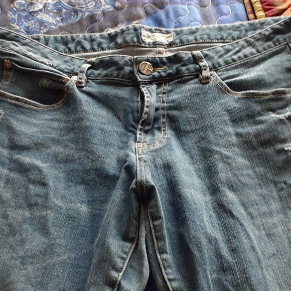 CROP JEANS - Picture 1 of 5